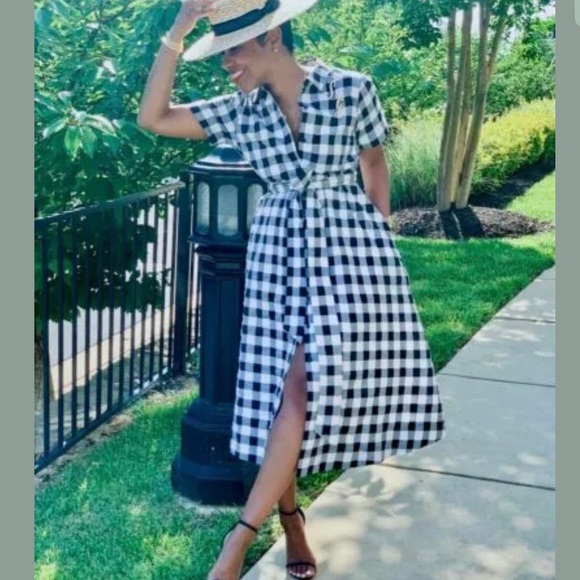 Lisa Marie Fernandez - Picture 2 of 10